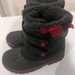 Toddler winter boot.